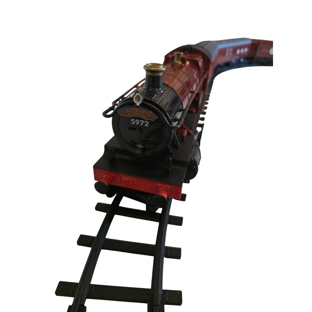 Lionel‎ Harry Potter Hogwarts Express G-Gauge Train Set 5972 Locomotive Track